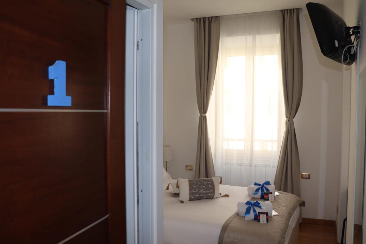 B&B Gaudium Colosseo Roma Exterior foto